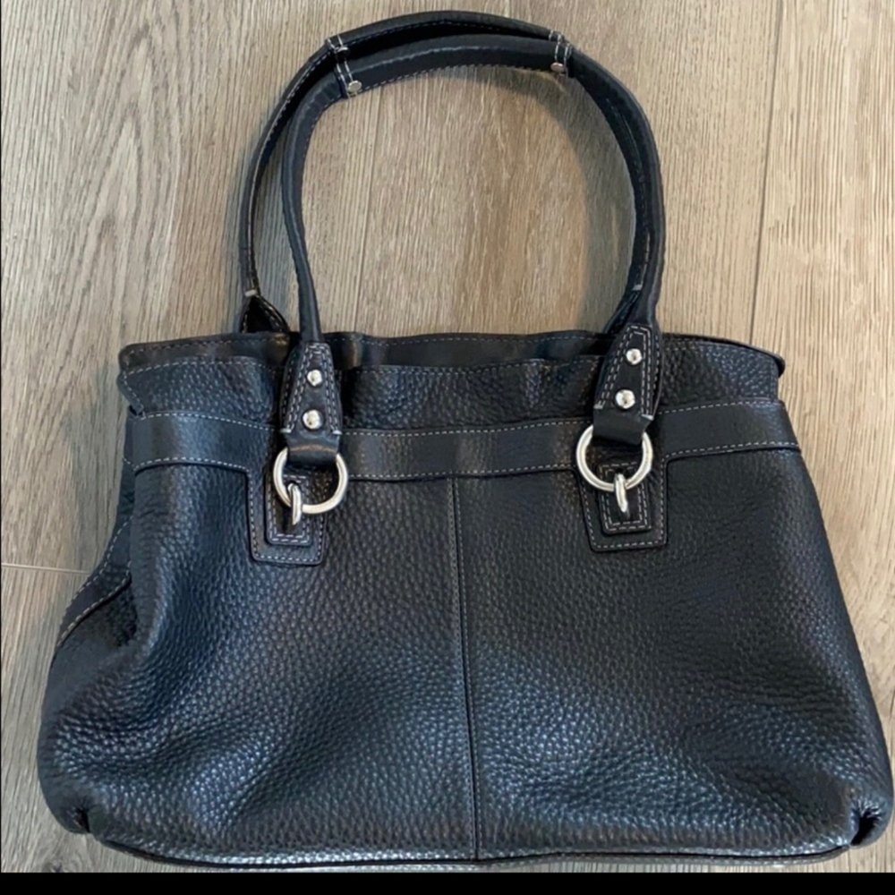 Beautiful Coach Handbag - Picture 1 of 7